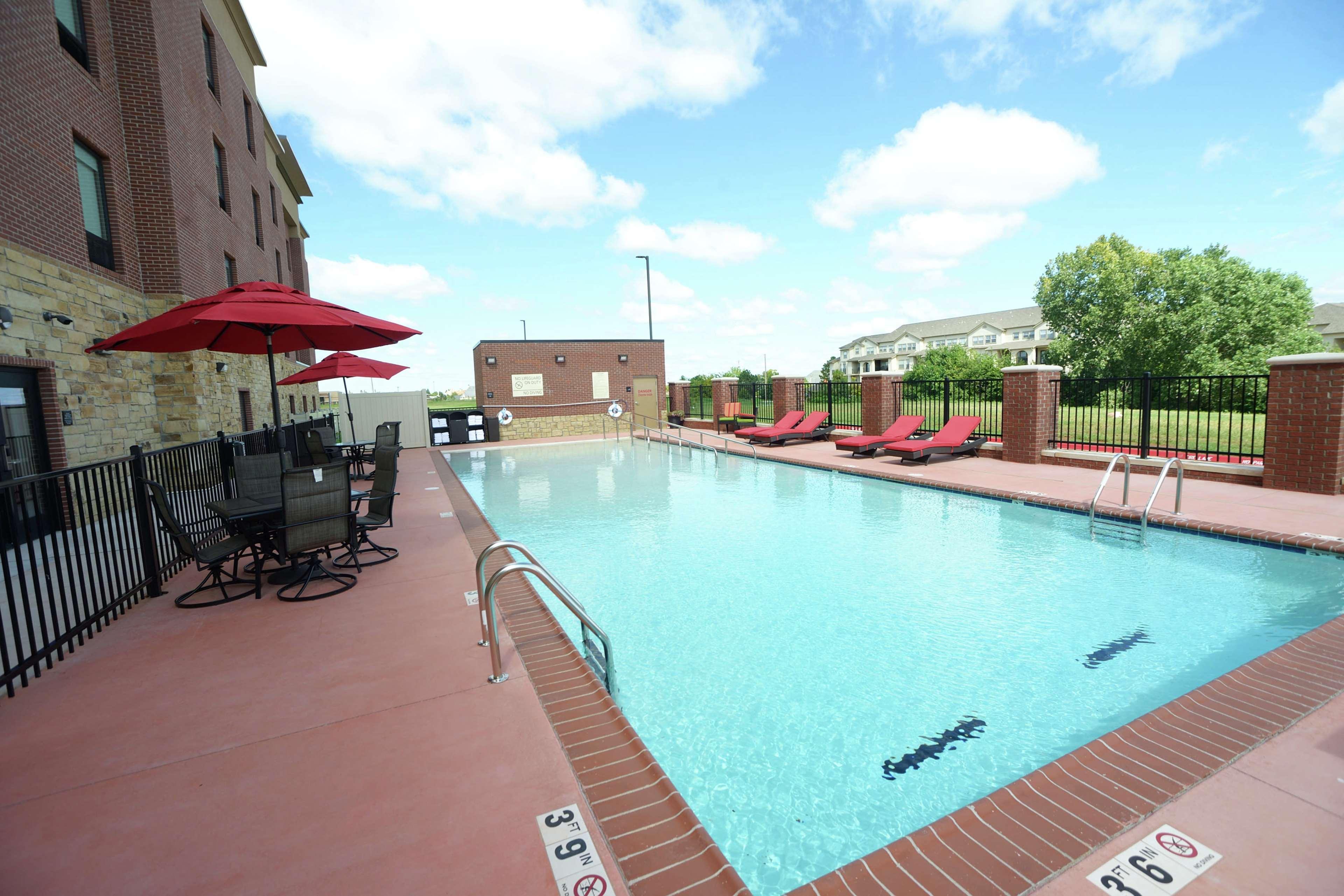 Hampton Inn & Suites Oklahoma City/Quail Springs Экстерьер фото
